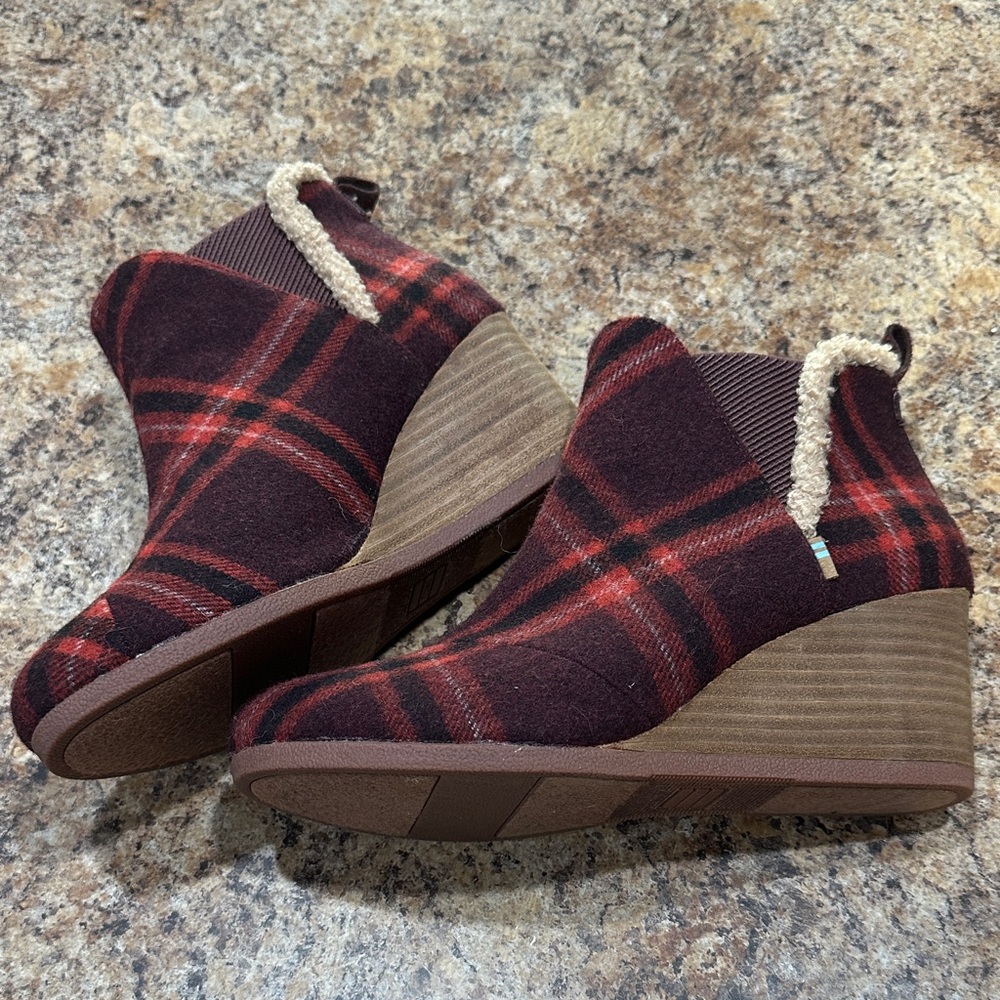 Toms Red and Brown Plaid Wedge Boots